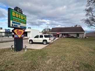 More details for 966 W South Airport Rd, Traverse City, MI - Retail for Sale