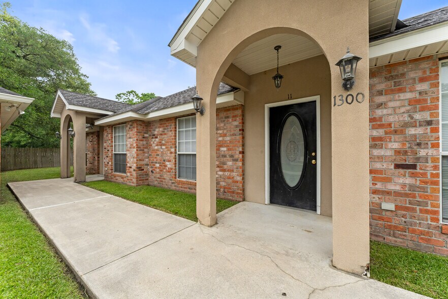 1300 S Range Rd, Hammond, LA for sale - Building Photo - Image 2 of 28