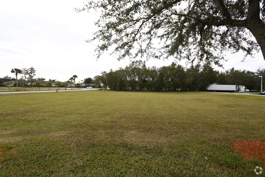 2040 Shepherd Rd, Mulberry, FL for lease - Building Photo - Image 3 of 3