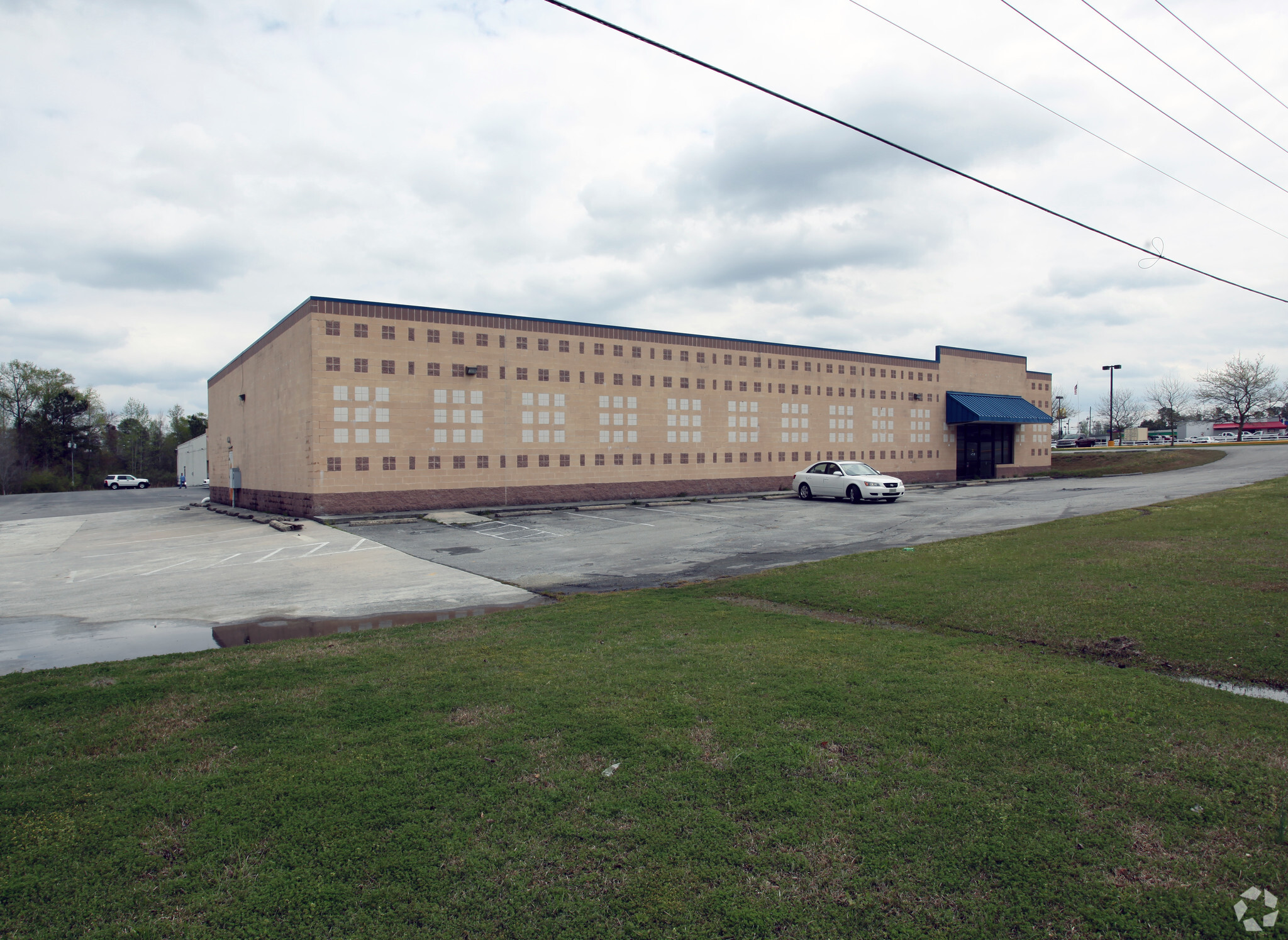 606 US Highway 117 N, Burgaw, NC for sale Primary Photo- Image 1 of 1