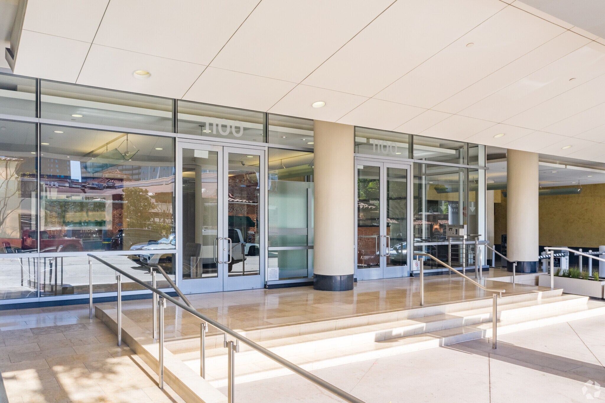 1100 Glendon Ave, Los Angeles, CA 90024 - Westwood Center | LoopNet