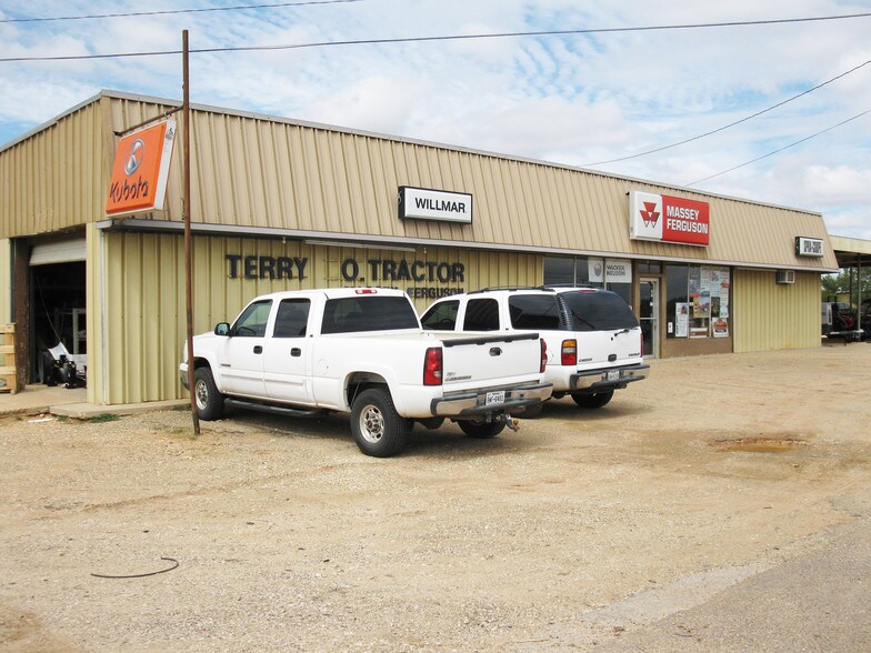 1105 Highway 62, Brownfield, TX for sale - Building Photo - Image 1 of 1