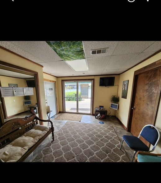 66-150 Kamehameha Hwy, Haleiwa, HI for lease - Building Photo - Image 2 of 4