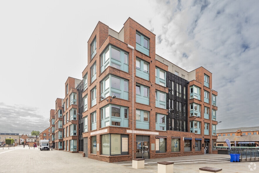 The Docks, Gloucester for lease - Building Photo - Image 3 of 5