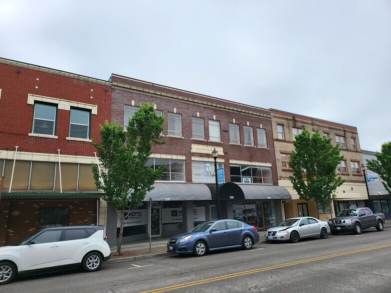 1316 Commerce Ave, Longview, WA for lease - Building Photo - Image 2 of 6