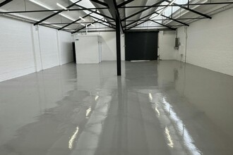 Zennor Rd, London for lease Interior Photo- Image 2 of 3