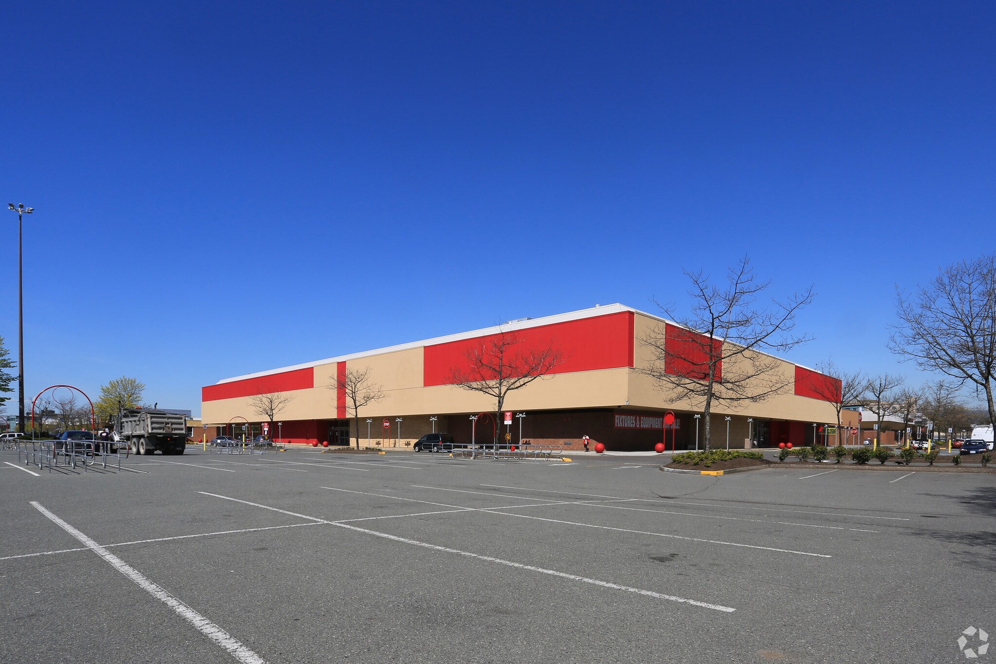 5300 No 3 Rd, Richmond, BC V6X 2X9 Lansdowne Mall