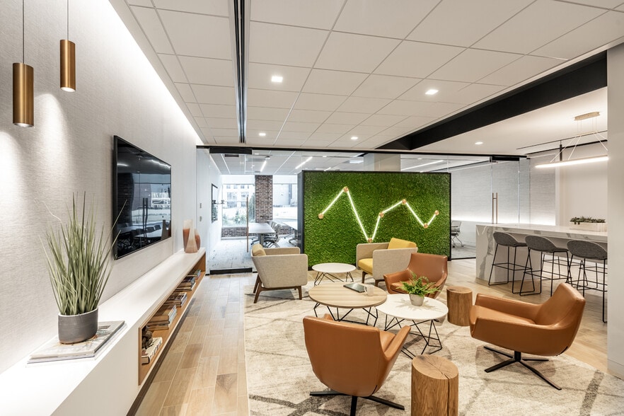 4350 N Fairfax Dr, Arlington, VA for lease - Building Photo - Image 2 of 9