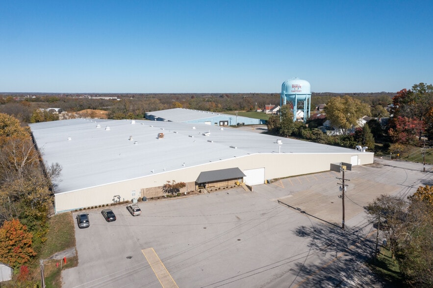 130 Ecton Rd, Winchester, KY for lease - Building Photo - Image 1 of 20