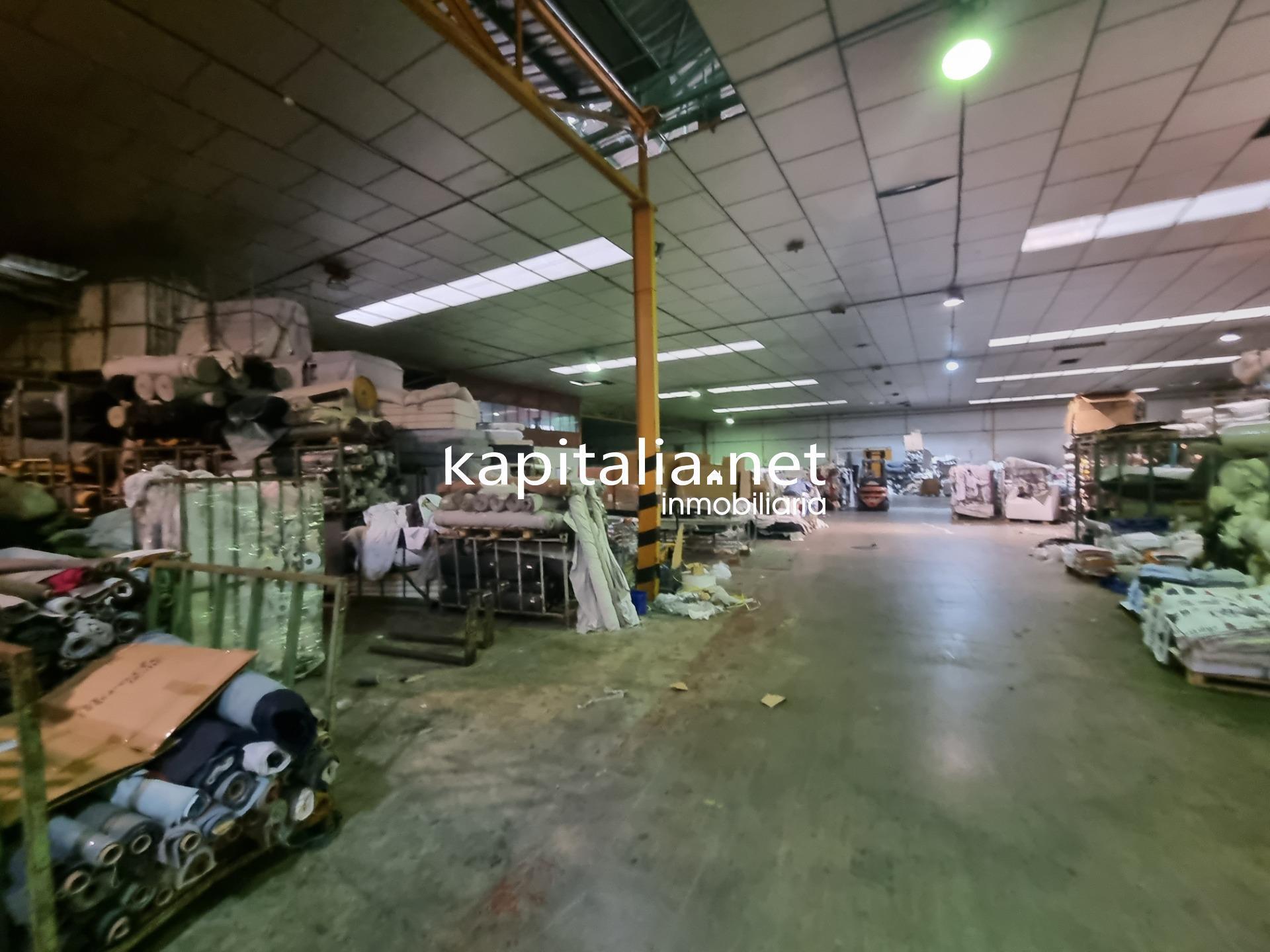 Industrial in València, Valencia for sale Building Photo- Image 1 of 5