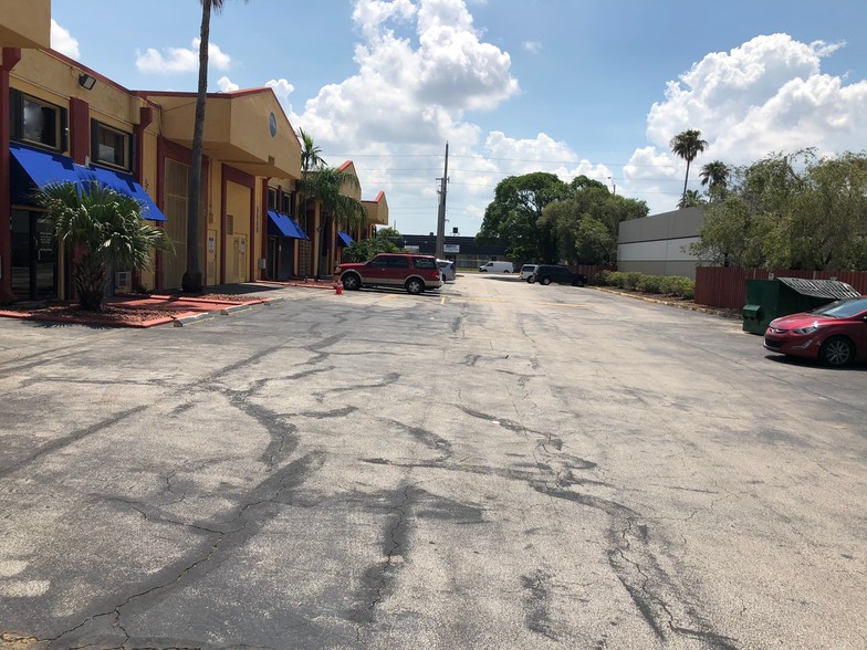 5501-5595 NW 74th Ave, Miami, FL for lease - Other - Image 3 of 14