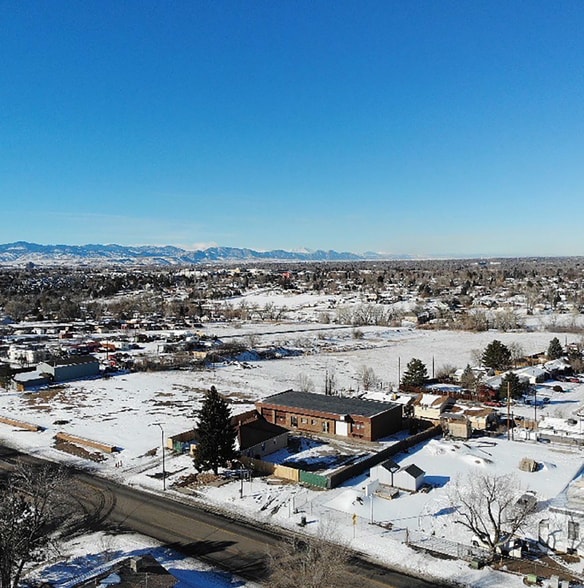6025 W Mississippi Ave, Lakewood, CO for lease - Primary Photo - Image 1 of 3