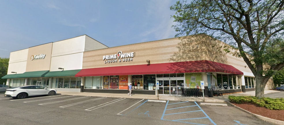 396 N State Rt 17, Paramus, NJ for lease - Building Photo - Image 3 of 5