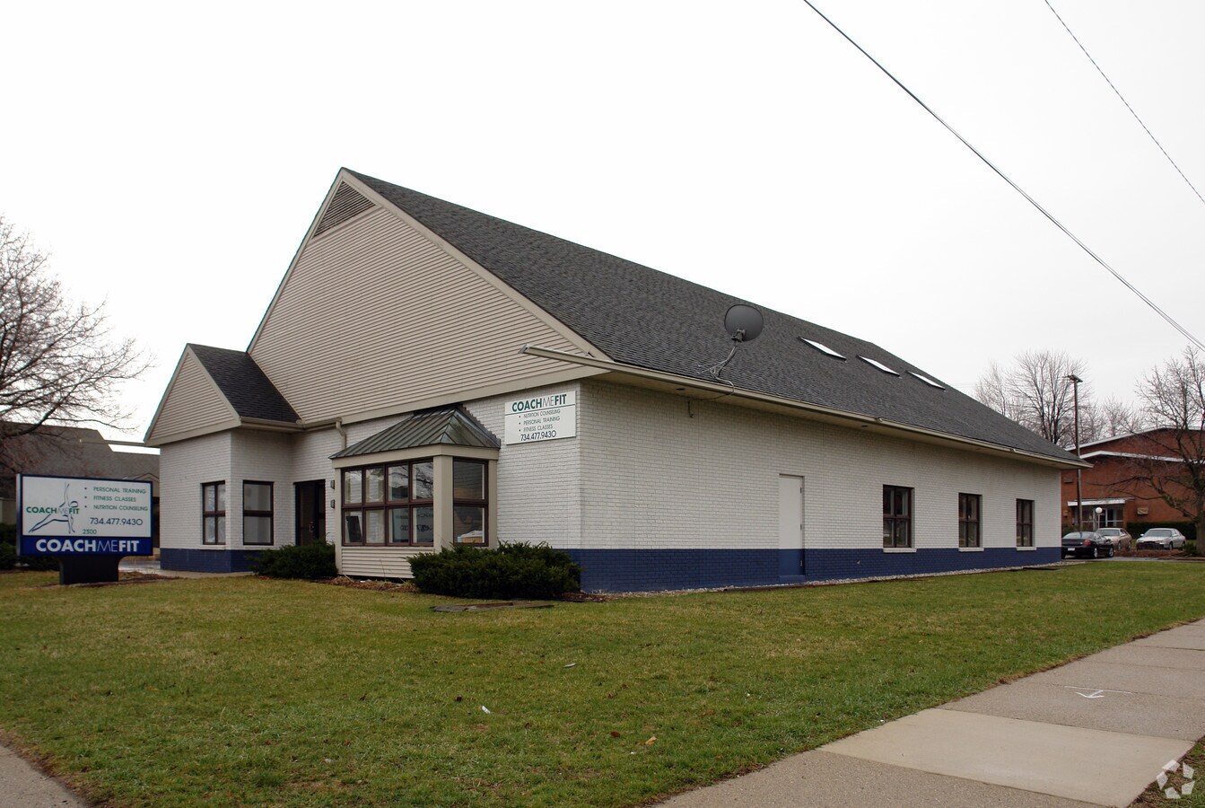 2300 E Stadium Blvd, Ann Arbor, MI 48104