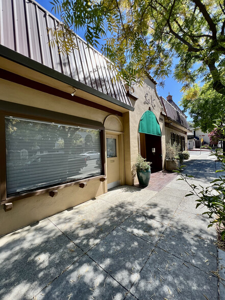 14572 Big Basin Way, Saratoga, CA for lease - Building Photo - Image 2 of 13