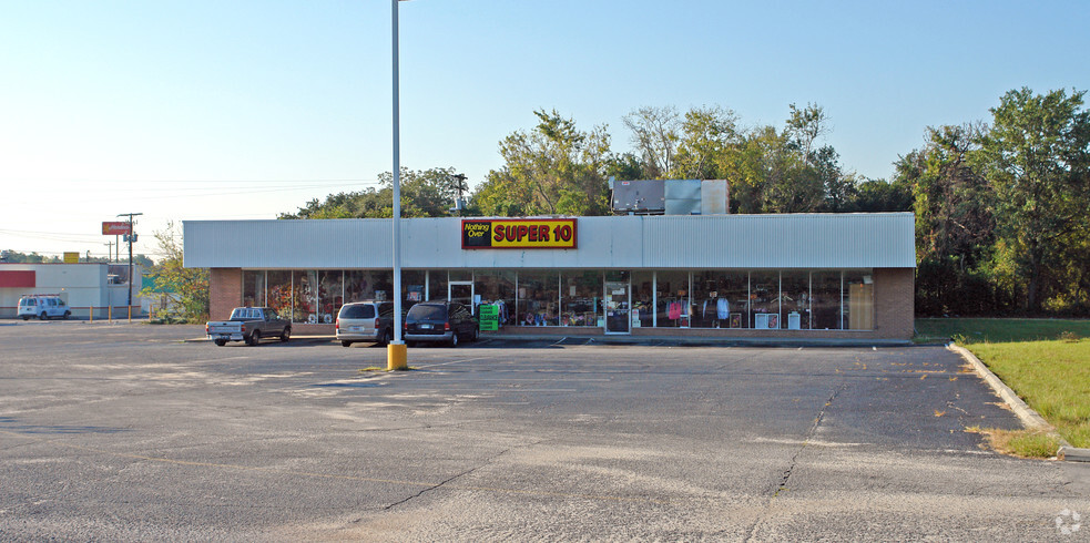 1110-1220 Charleston Hwy, West Columbia, SC for lease - Building Photo - Image 2 of 8