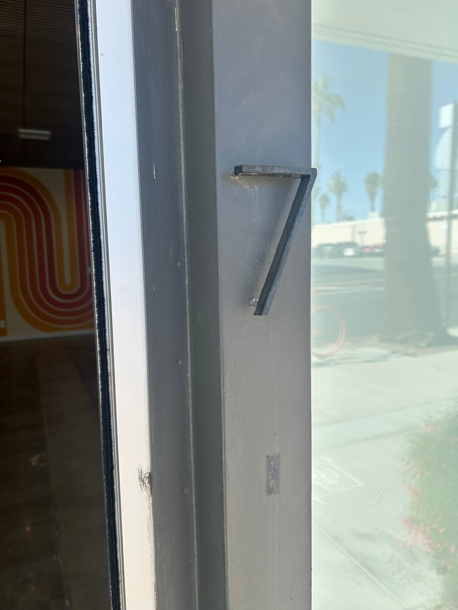 1701 N Palm Canyon Dr, Palm Springs, CA for lease Interior Photo- Image 1 of 3