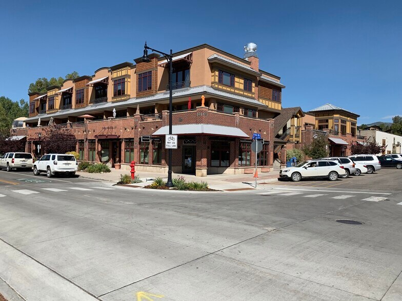 1110 Yampa St, Steamboat Springs, CO 80487