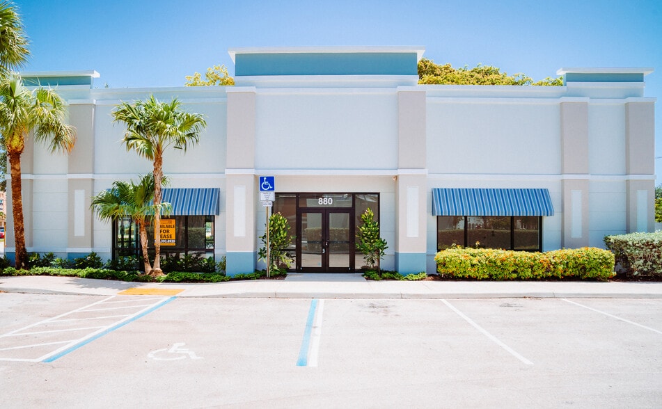 880 N Federal Hwy, Boca Raton, FL for lease - Building Photo - Image 1 of 11