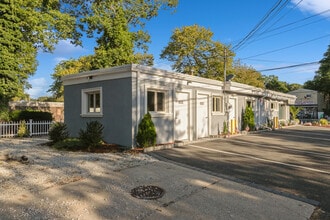 1420 Montauk Hwy, Oakdale, NY for lease Interior Photo- Image 2 of 31