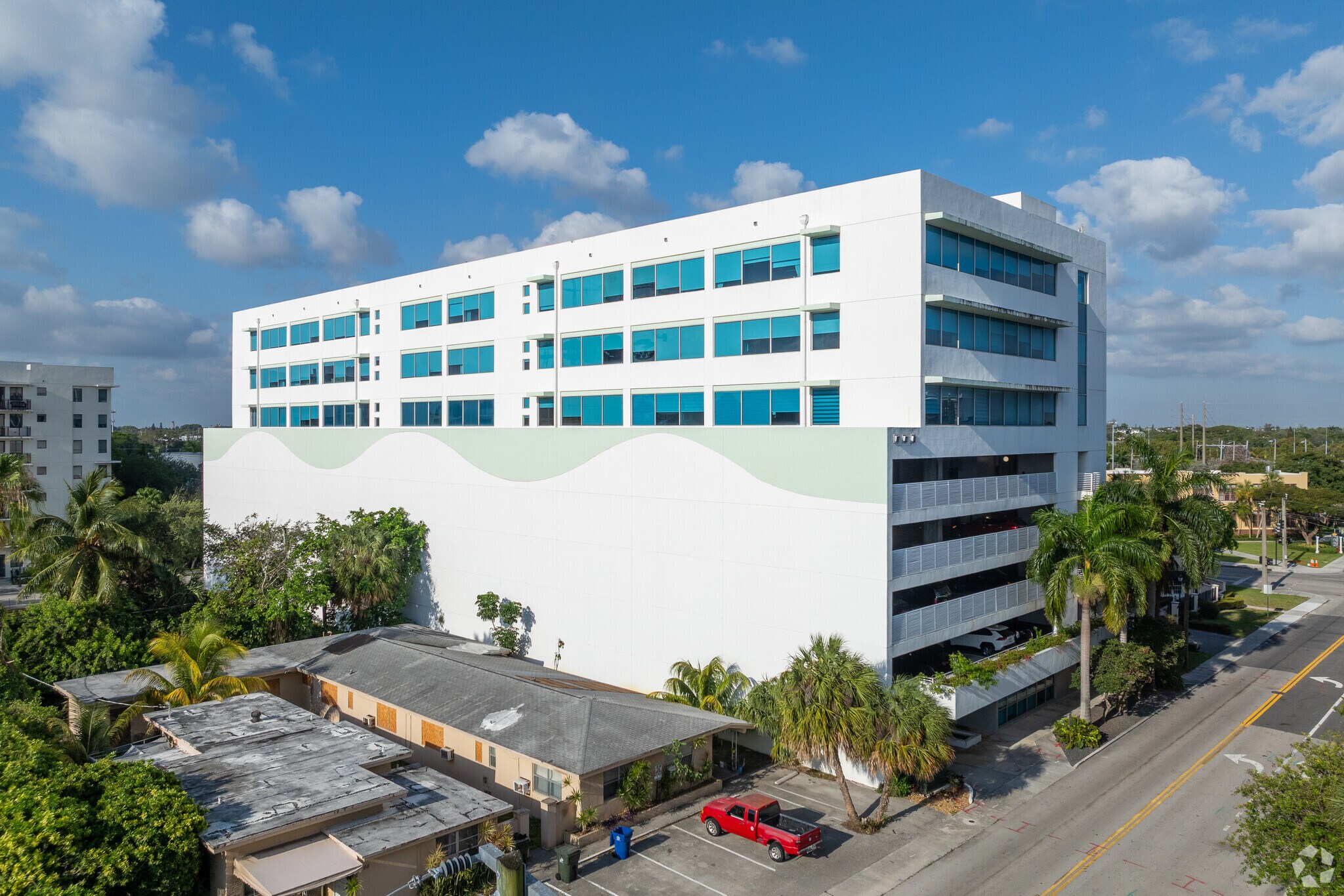 12 SE 7th St, Fort Lauderdale, FL for lease Building Photo- Image 1 of 13