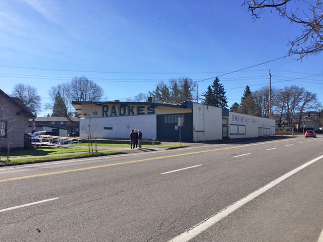 6666 N Columbia Way, Portland, OR for sale - Building Photo - Image 2 of 3