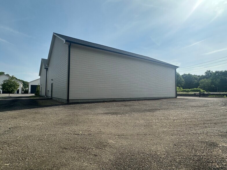 169 Norwich Rd, Plainfield, CT for sale - Building Photo - Image 3 of 9
