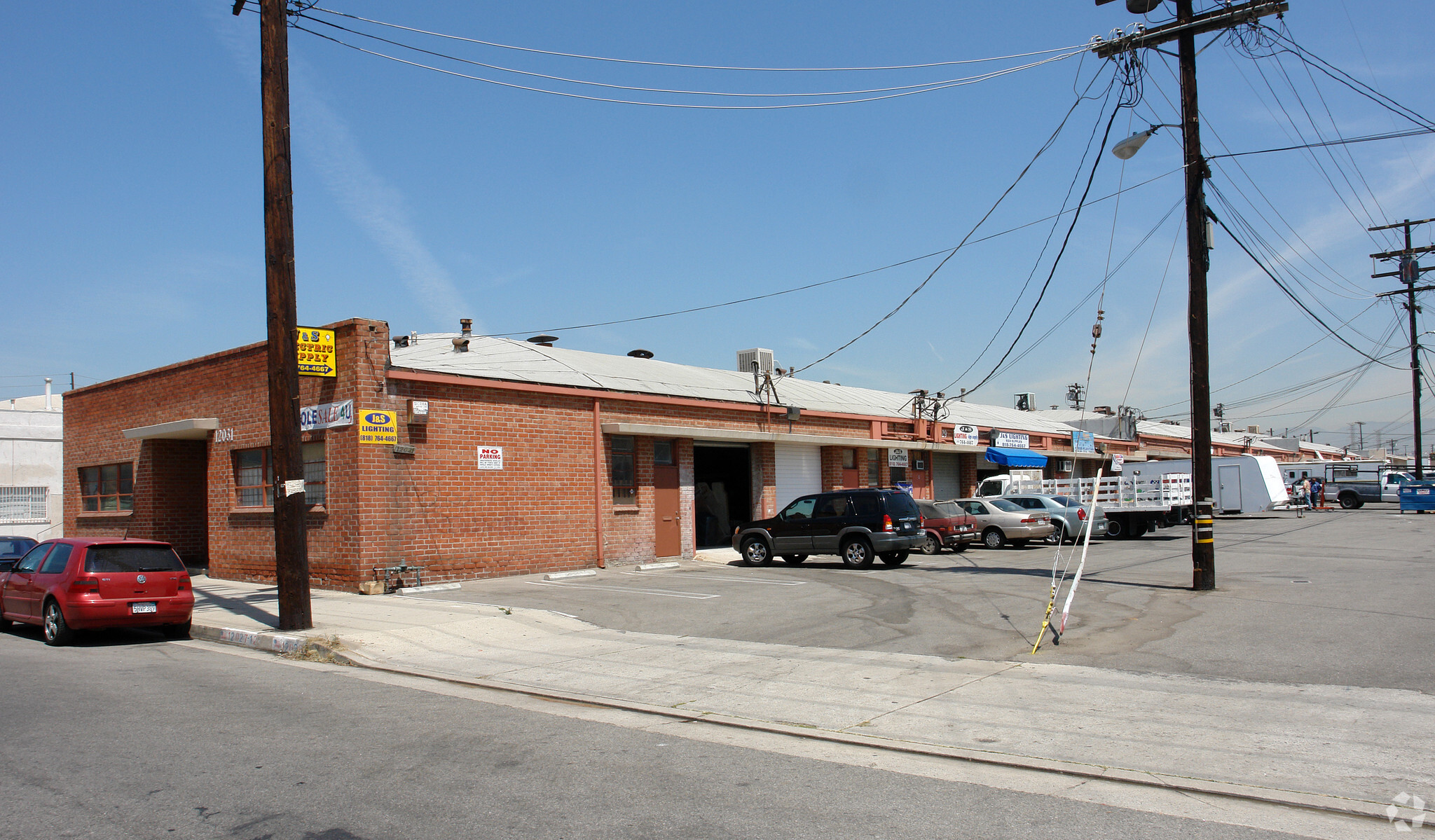 12021-12031 Vose St, North Hollywood, CA for lease Building Photo- Image 1 of 5