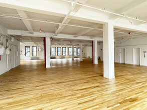 29 W 38th St, New York, NY for lease Interior Photo- Image 2 of 5