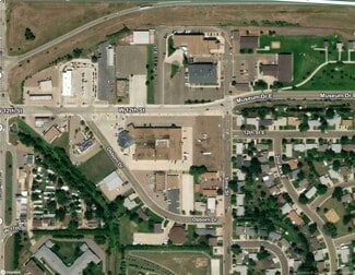 More details for 188 W Museum Dr, Dickinson, ND - Retail for Lease