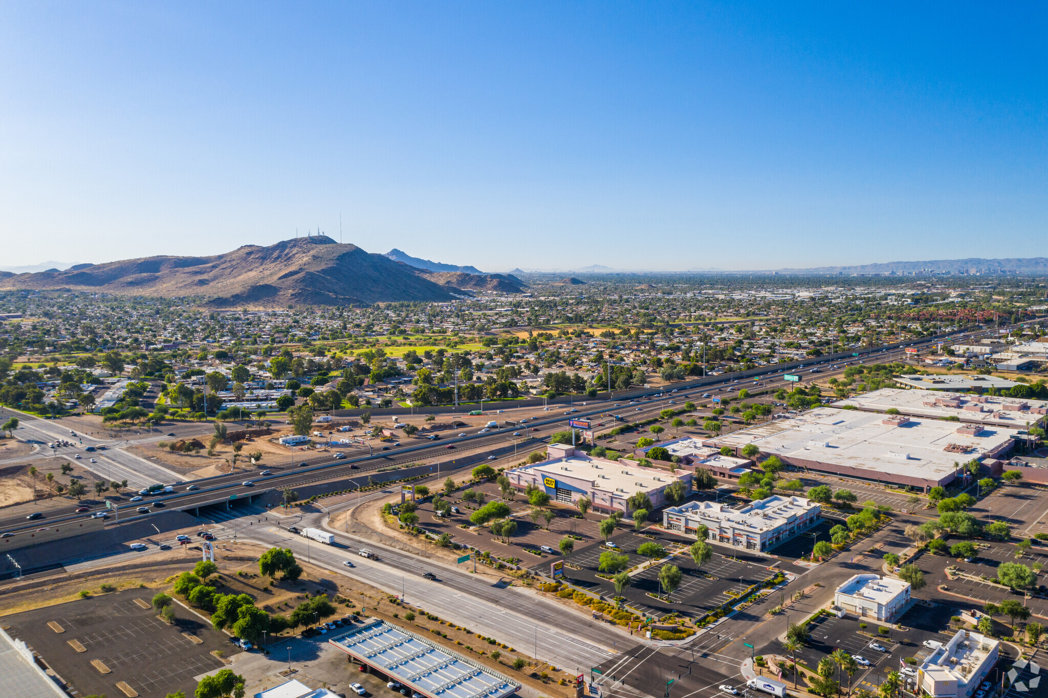 2737 W Thunderbird Rd, Phoenix, AZ 85053 - Best Buy Shops | LoopNet