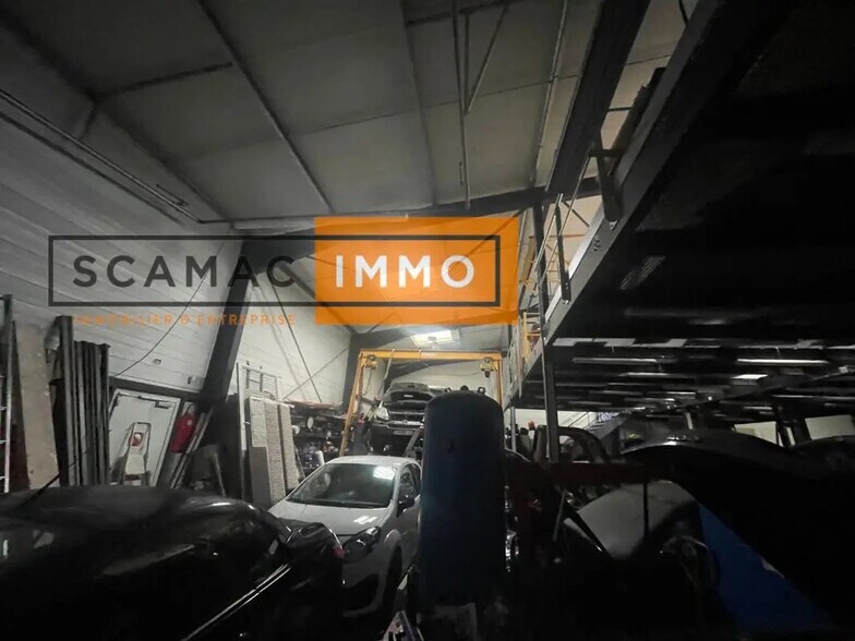 Flex in Cheptainville for sale - Interior Photo - Image 1 of 3