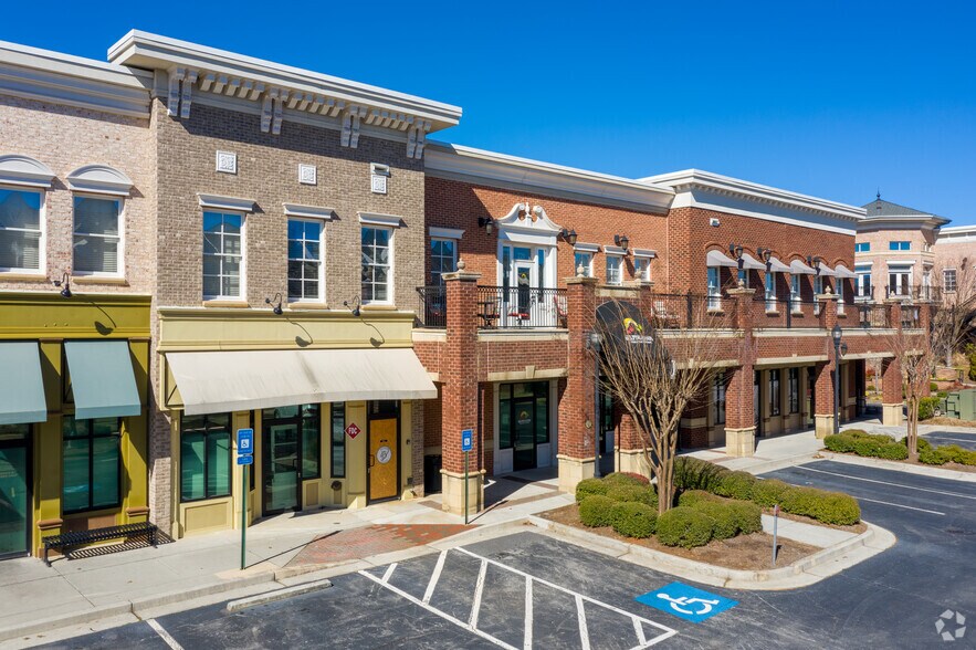 22 Buford Village Way, Buford, GA for lease - Building Photo - Image 3 of 11