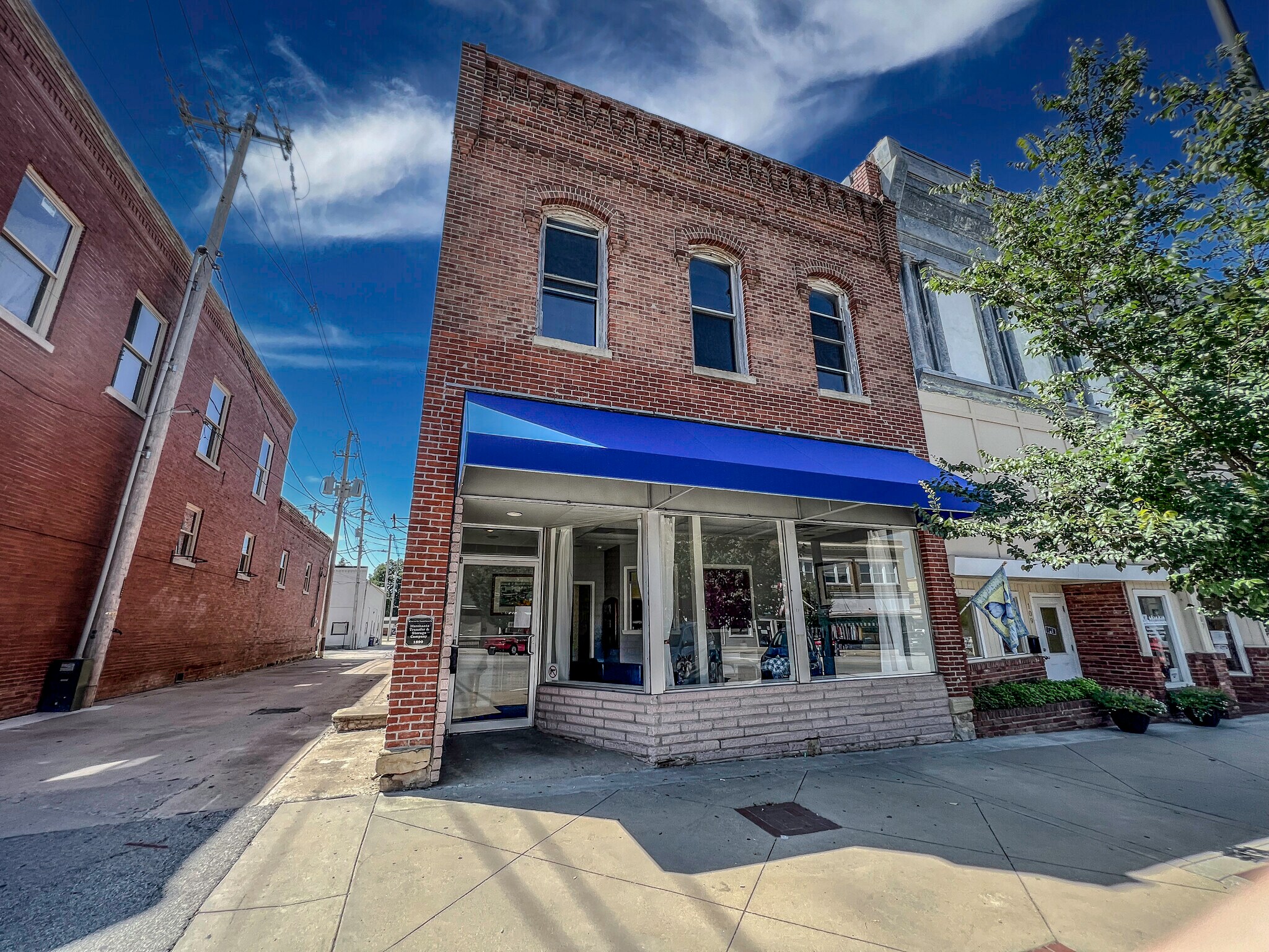 111 E Main St, Independence, KS for sale Primary Photo- Image 1 of 1