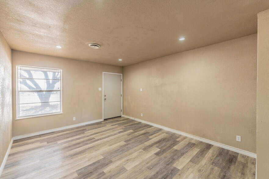 2030 Menard Hwy, Brady, TX for sale - Interior Photo - Image 1 of 1