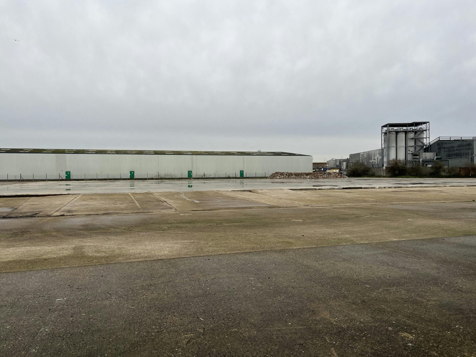 1371 Mollison Av, Enfield for lease Primary Photo- Image 1 of 5