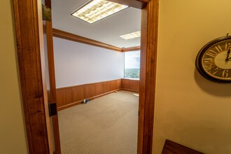 101 W Goodwin Ave, Victoria, TX for lease Interior Photo- Image 1 of 5