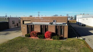 More details for 239 Indusco Ct, Troy, MI - Industrial for Lease