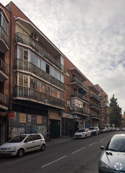 Paseo Olivos, 95, Madrid, Madrid for sale - Building Photo - Image 2 of 2