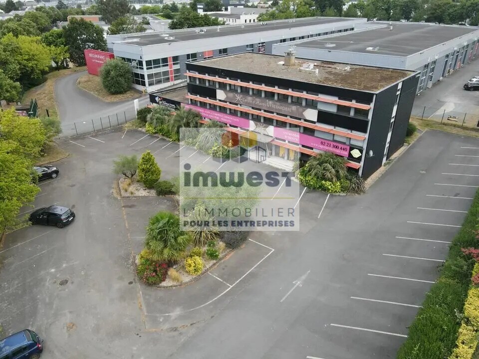 Office in Rennes for lease Building Photo- Image 1 of 21