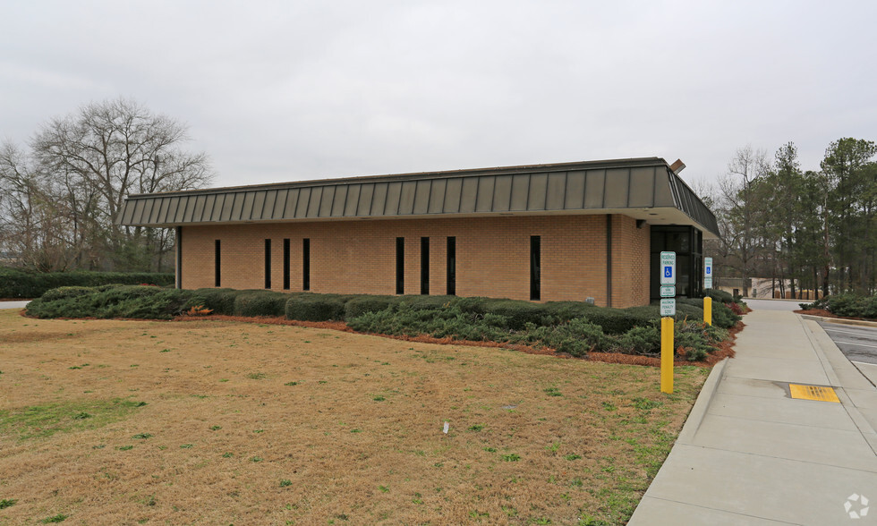 2324 Airport Blvd, West Columbia, SC for lease - Building Photo - Image 3 of 6