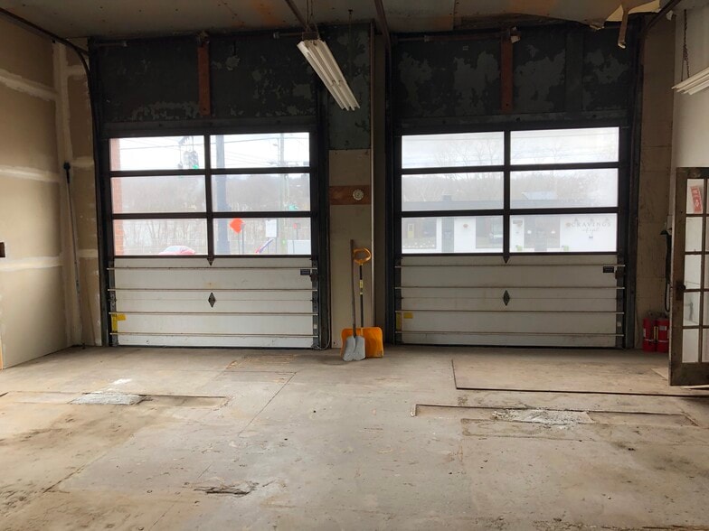 8 Migeon Ave, Torrington, CT for sale - Building Photo - Image 2 of 11