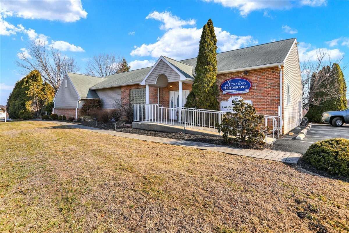 5 Old Wernersville Rd, Sinking Spring, PA for lease Building Photo- Image 1 of 18