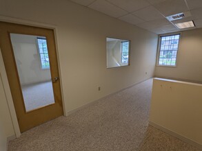 3 Lan Dr, Westford, MA for lease Interior Photo- Image 2 of 6