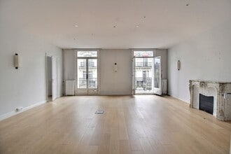 Avenue Du Président Wilson, Paris for lease Interior Photo- Image 1 of 8