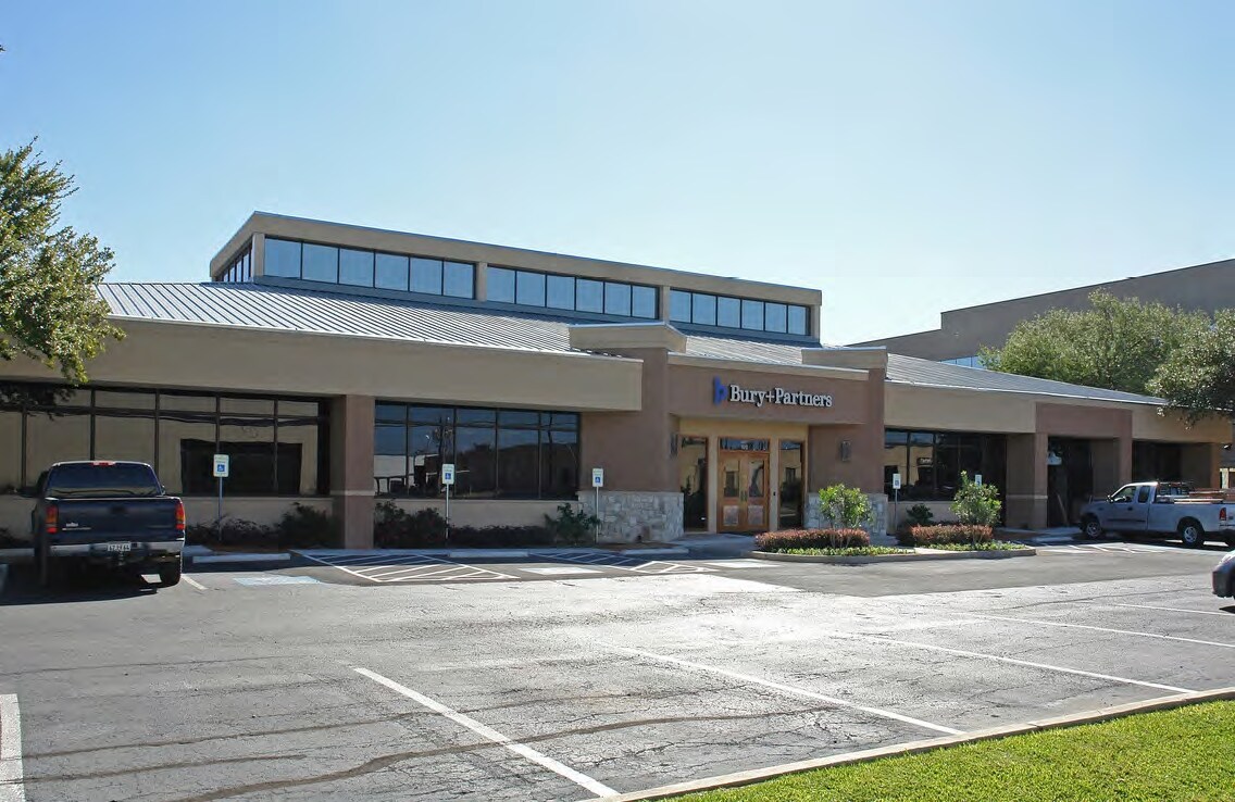 922 Isom Rd, San Antonio, TX for sale Primary Photo- Image 1 of 1