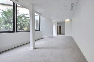 25 Rue De Chazelles, Paris for lease Interior Photo- Image 2 of 9