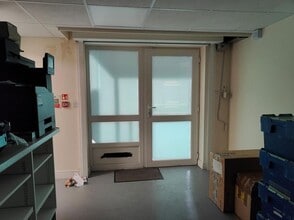2 Moat Rd, Walsall for lease Interior Photo- Image 2 of 2