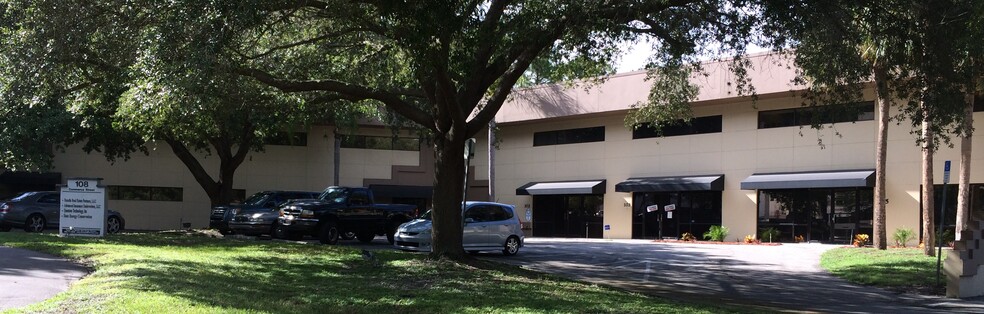 108 Commerce St, Lake Mary, FL for lease - Building Photo - Image 2 of 5