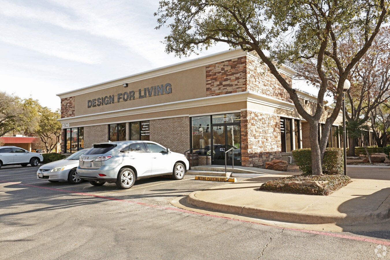 13740 Midway Rd, Farmers Branch, TX 75244